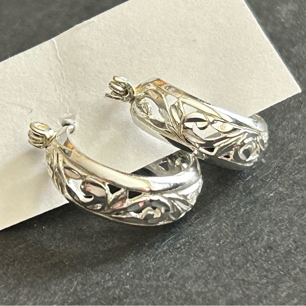 Silver Tone Small Hoop Earrings with Scrolling Pierced C-Hoop